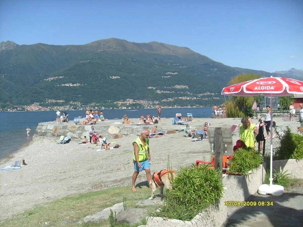 House Yanina Apartman Bellano