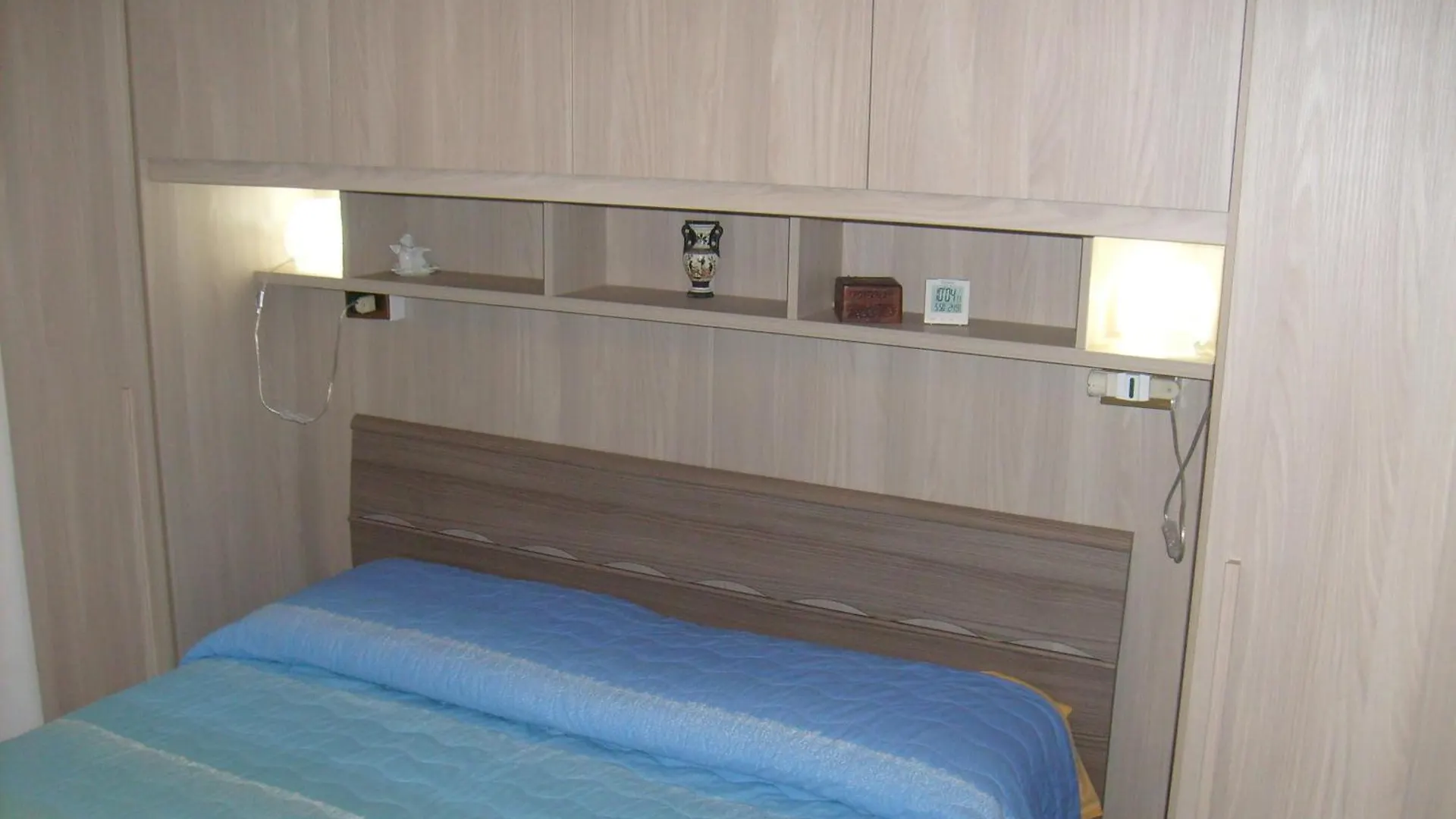 House Yanina Apartman Bellano