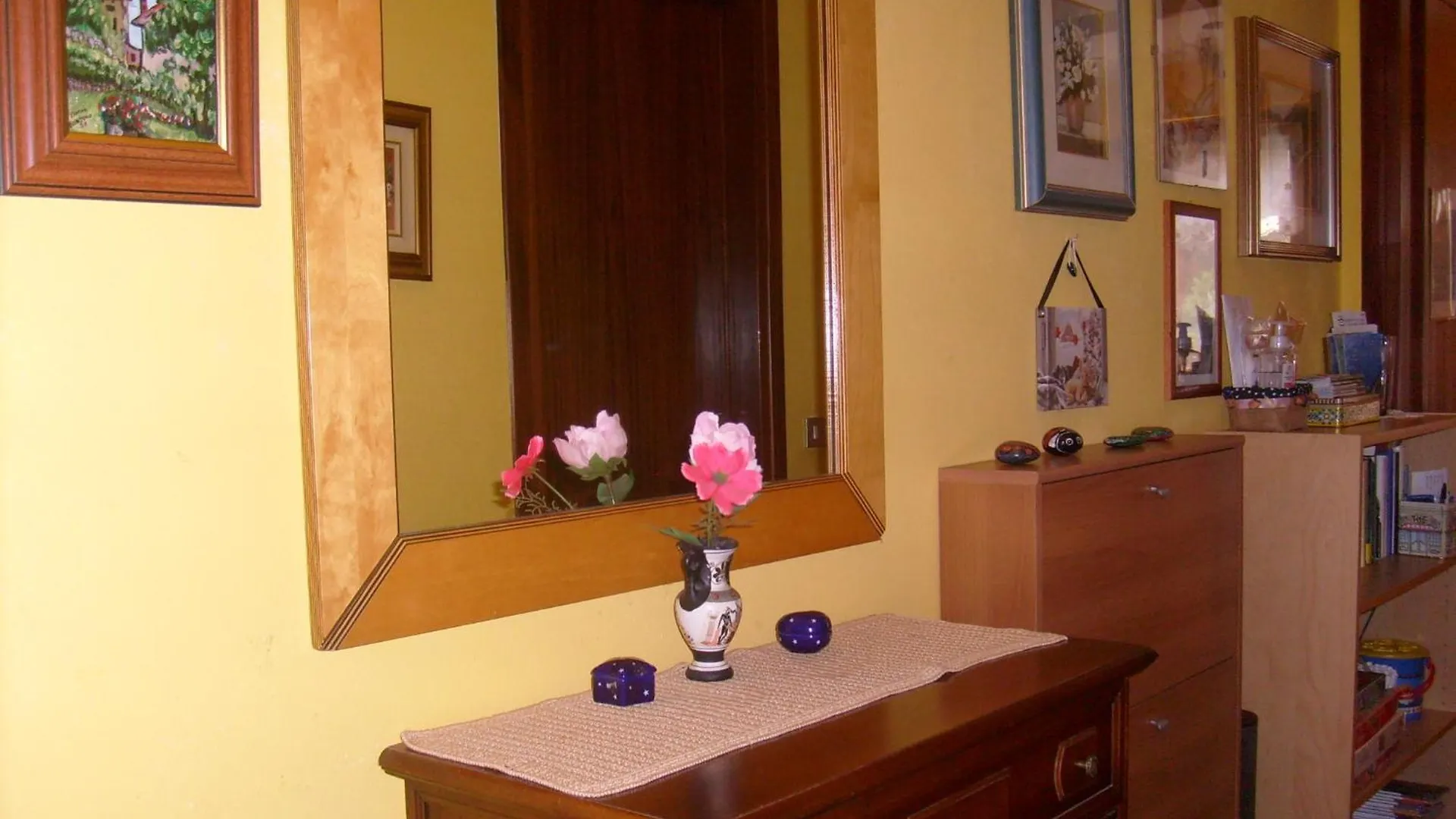 House Yanina Apartman Bellano