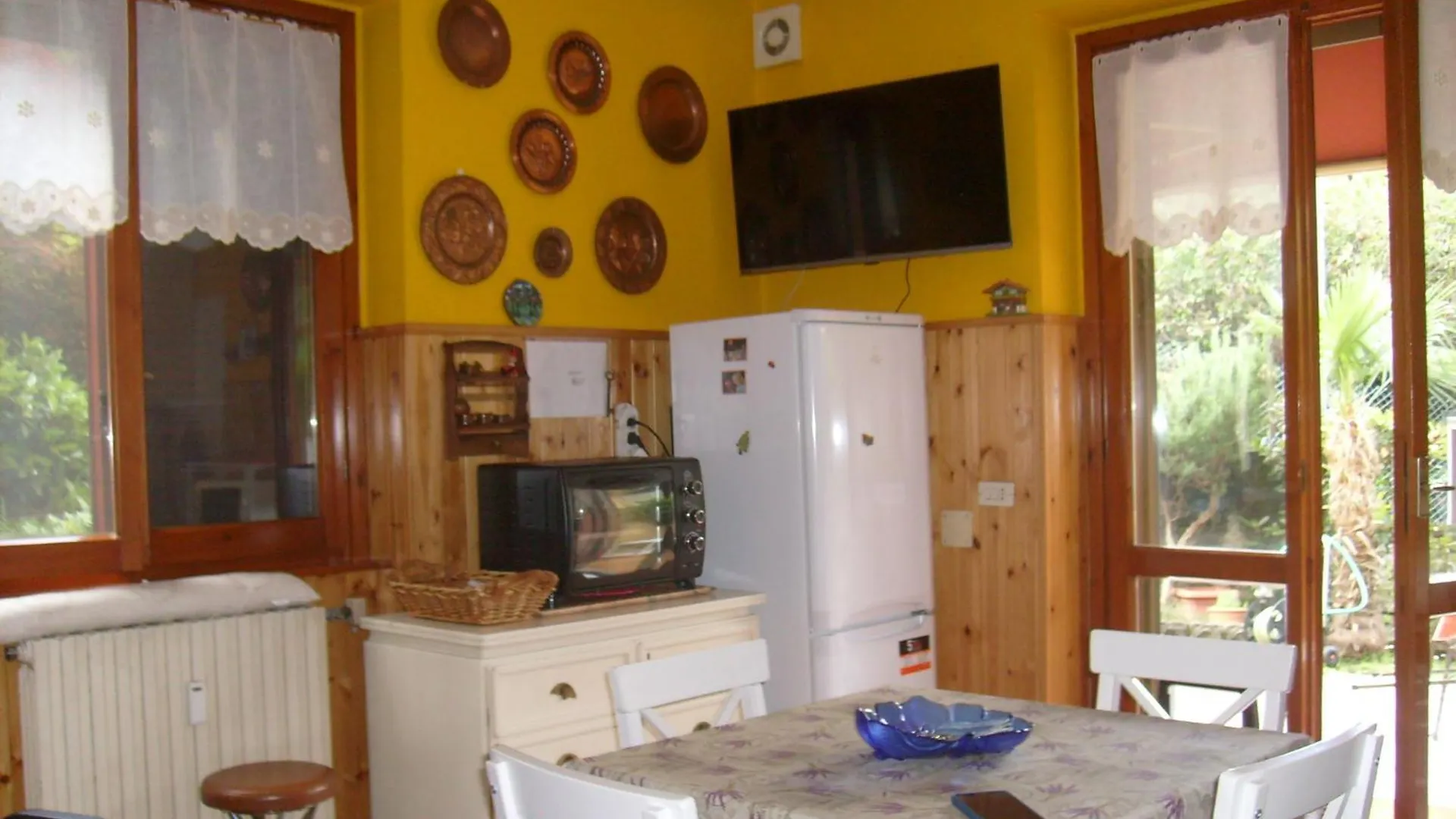 House Yanina Apartman Bellano